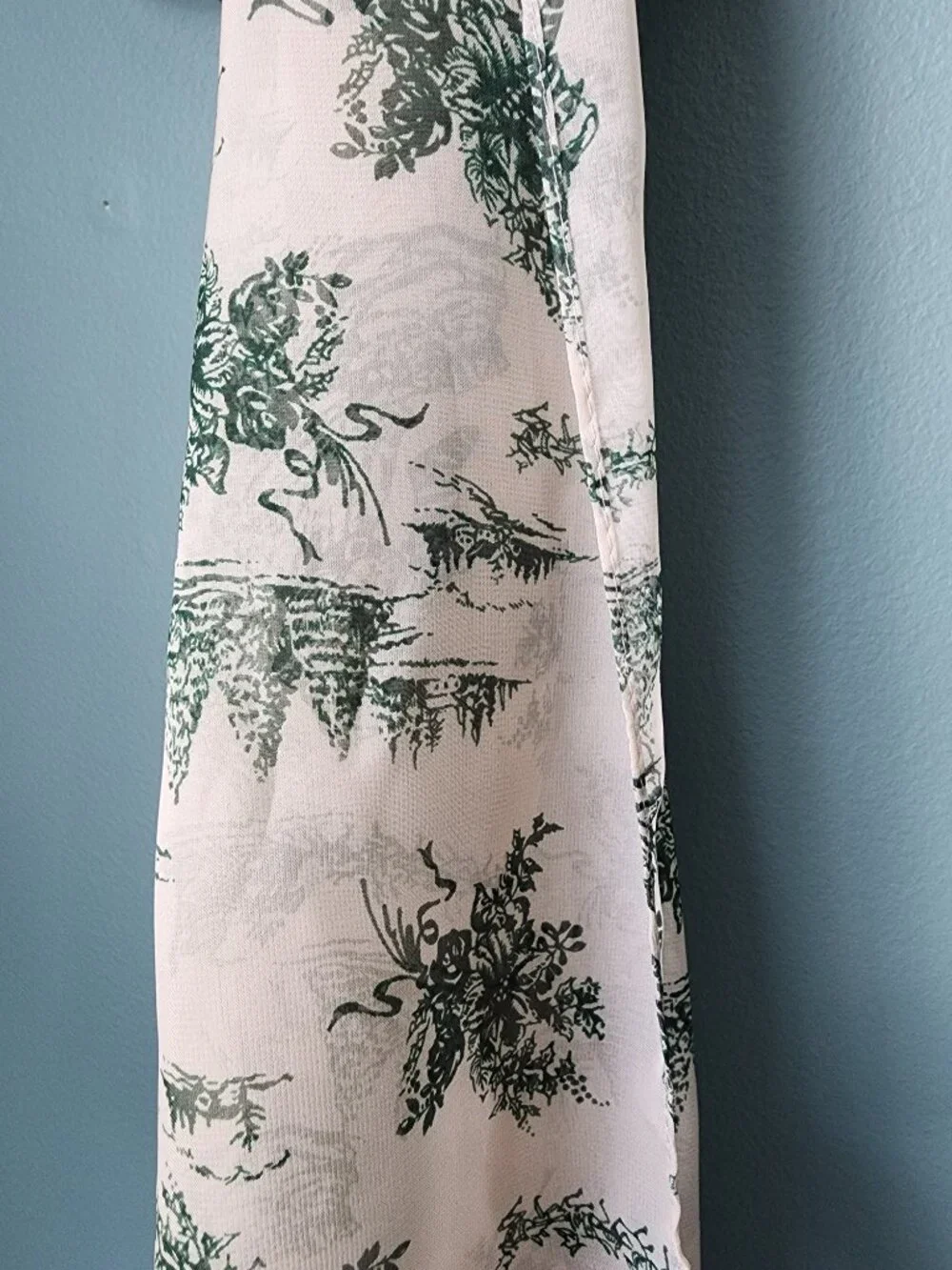 2/$15 Cejon Lightweight Christmas Scarf - Small Size - Picture 4 of 7